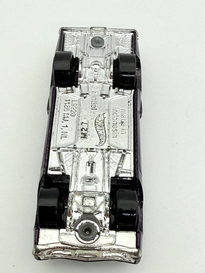 Muscle Car Hot Wheels Fioletowy 1:64 – zdjęcie 8