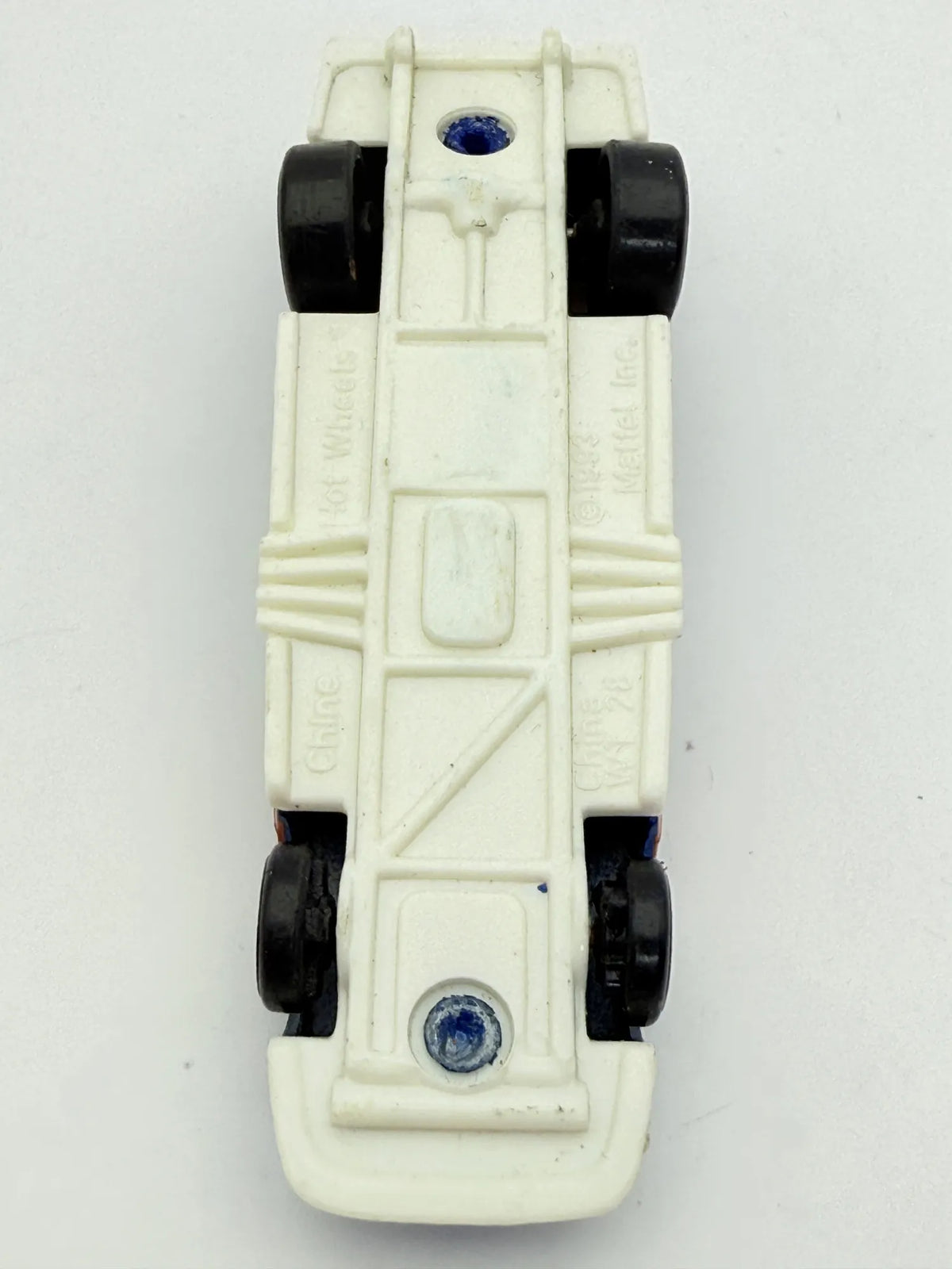 Sportowe Coupe Hot Wheels Niebieski 1:64 – zdjęcie 8