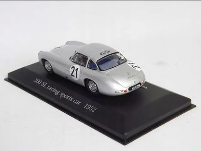 Mercedes-Benz 300 Sl Srebrny 1:32 – zdjęcie 8