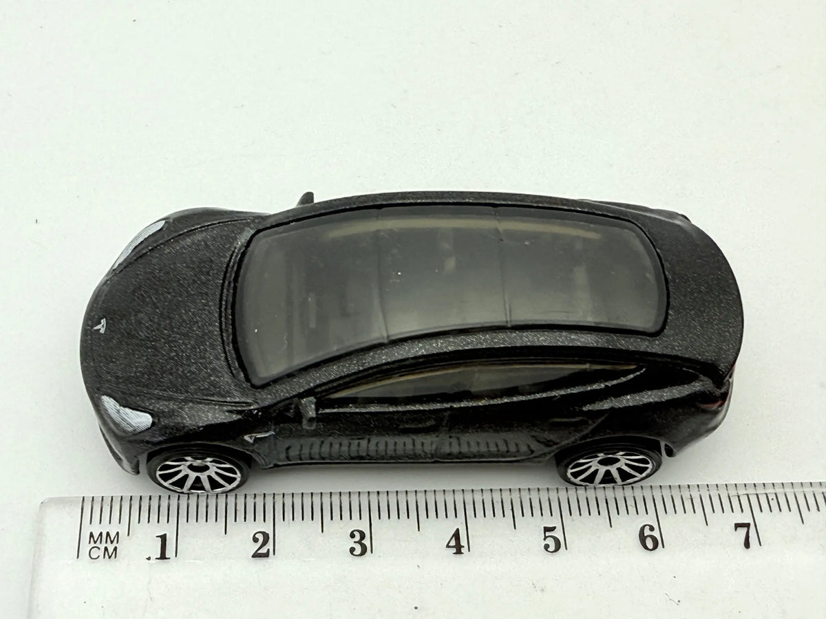Tesla Model 3 Hot Wheels Czarna 1:64 – zdjęcie 8