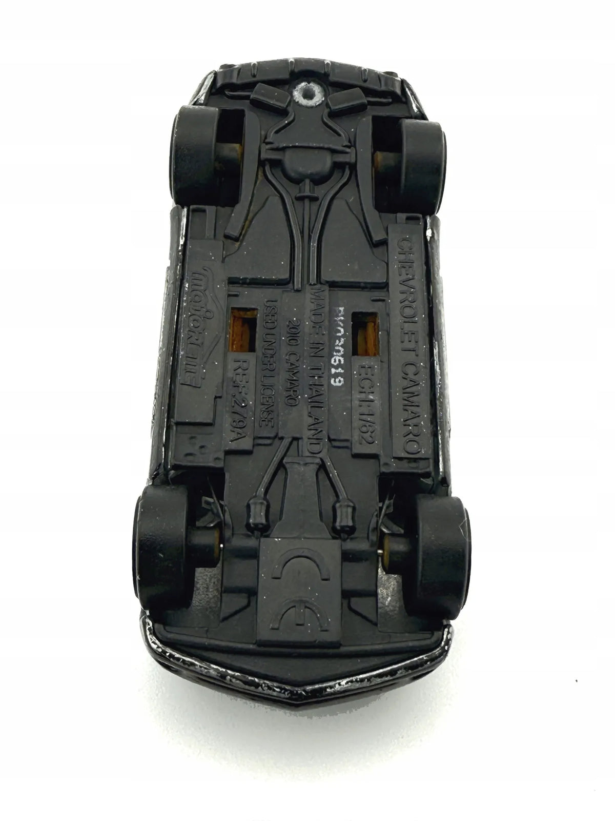 Chevrolet Camaro Majorette 2010 Srebrny 1:62 – zdjęcie 9