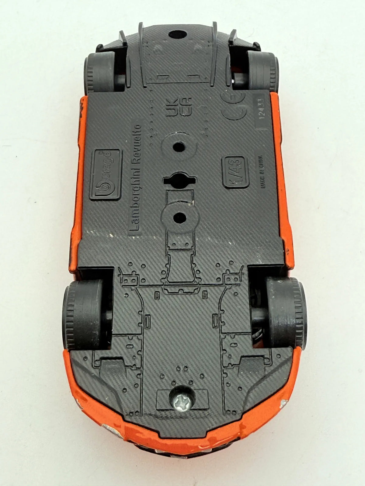 Lamborghini Revuelto Bburago Pomarańczowy 1:43 – zdjęcie 9