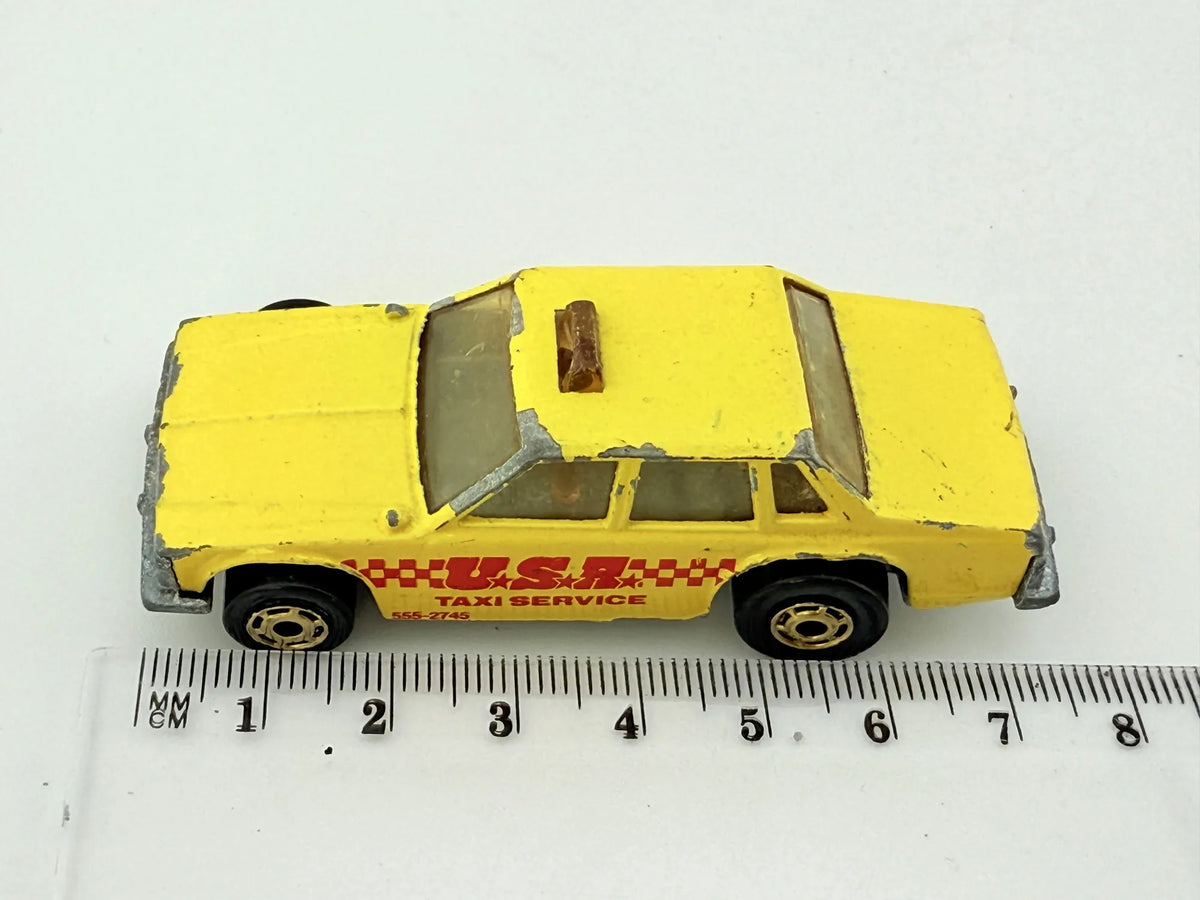 Taxi Service Matchbox Żółty 1:64 Made in England – zdjęcie 9