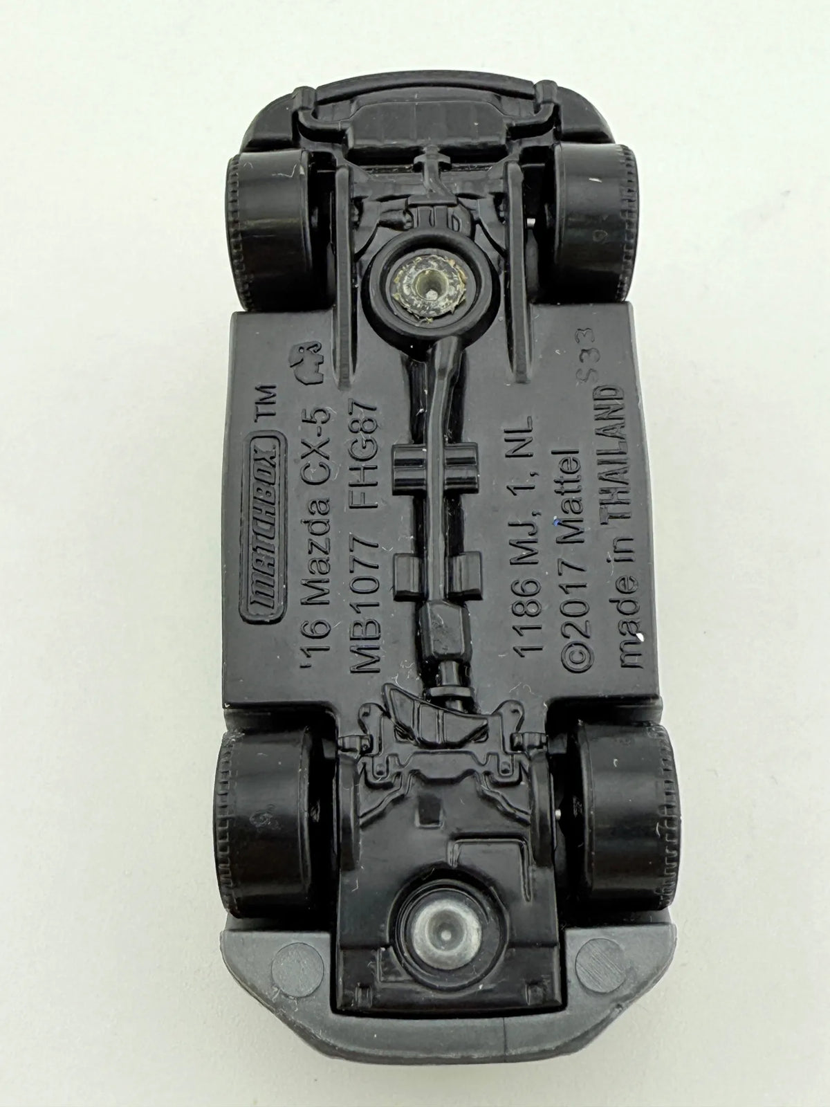'16 Mazda CX-5 Matchbox 2017 Złoty 1:64 – zdjęcie 9