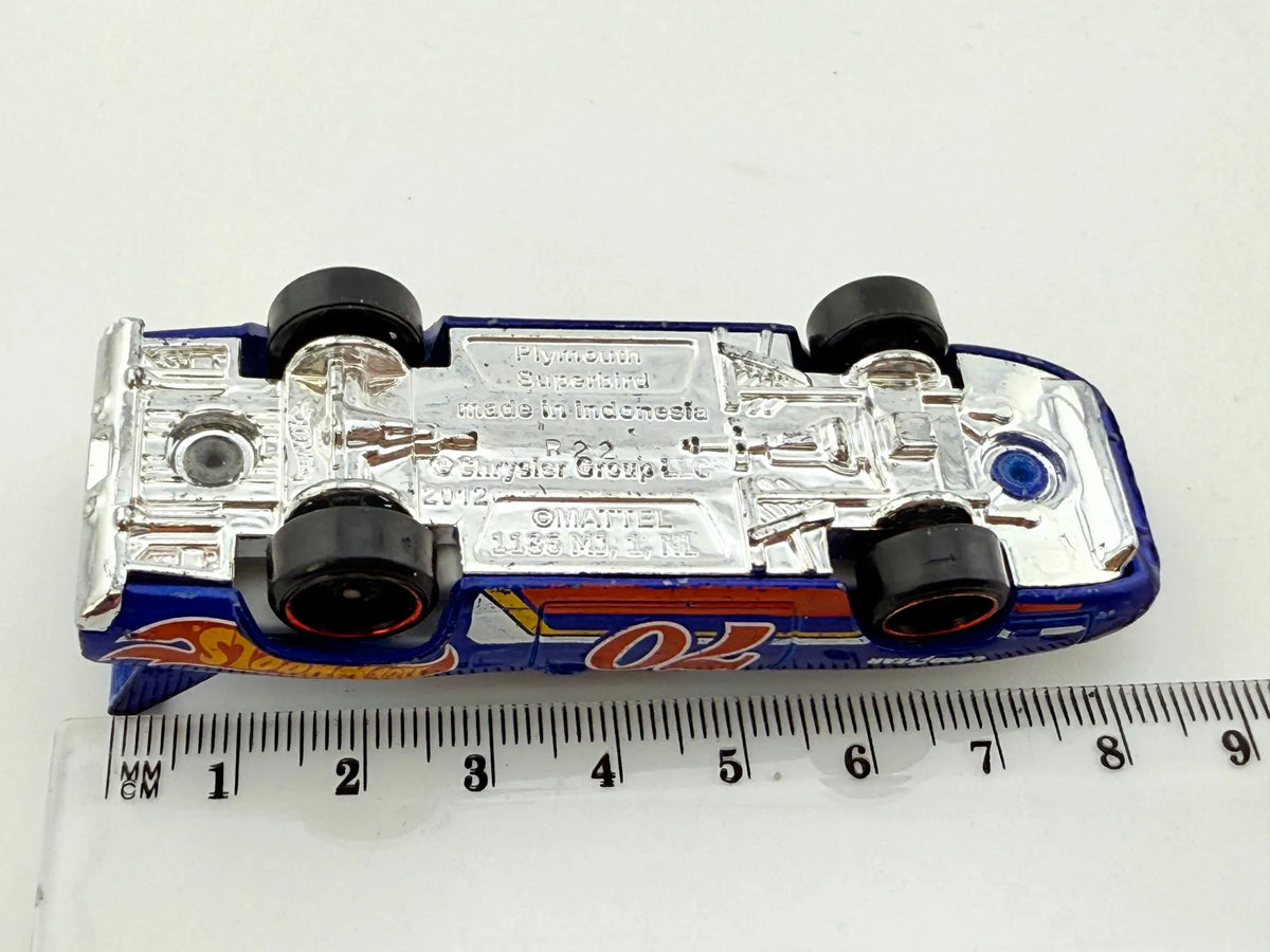 Plymouth Superbird Hot Wheels 2012 Niebieski 1:64 – zdjęcie 9