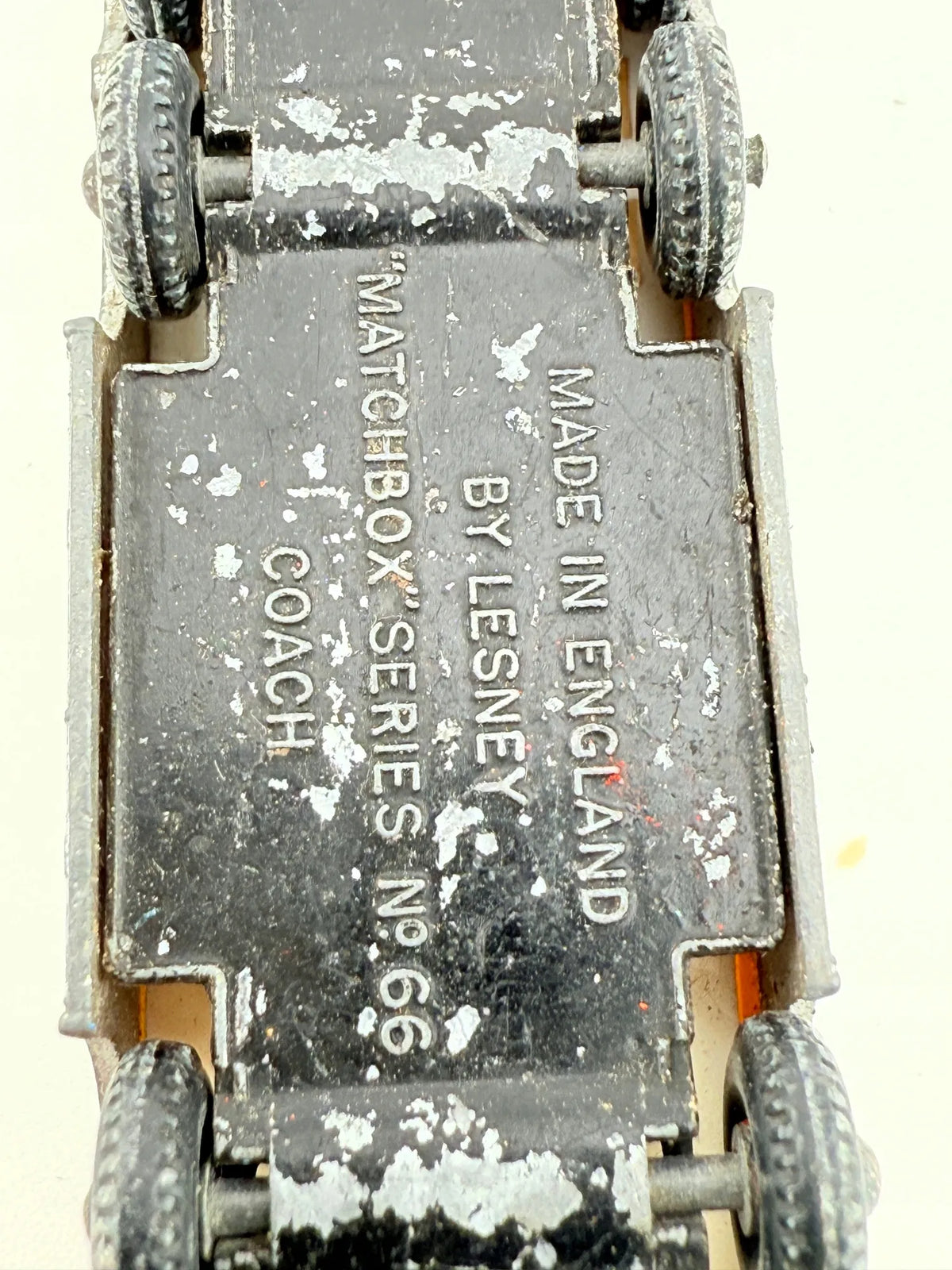 COACH BUS, Matchbox, Made in England, Die cast 66, Srebrny, 1:120, Resoraki – zdjęcie 10