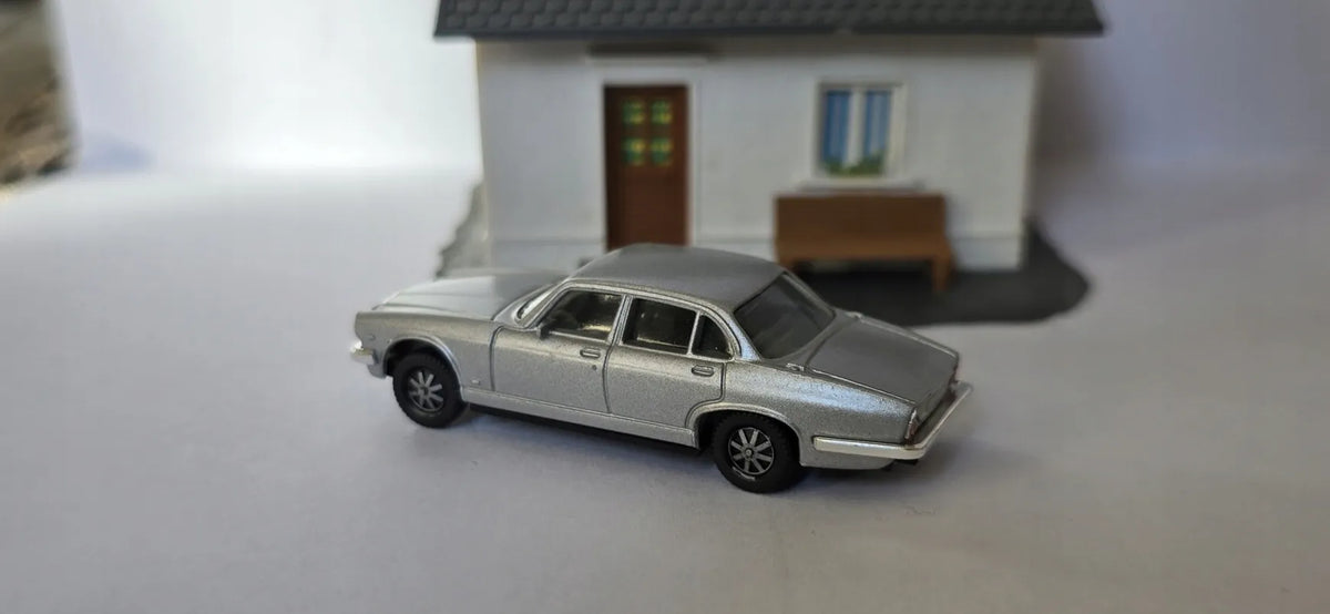 Jaguar Xj 12, Herpa, made in Germany, die cast resoraki, 1:87 – zdjęcie 12