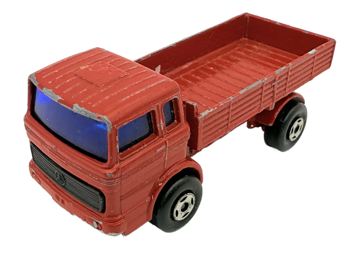 Mercedes Truck, Matchbox, Made in England, Resoraki, Die cast 1:87
