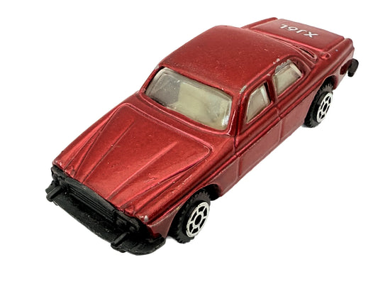 JAGUAR XJ6L, Resoraki, Die cast, Czerwony 1:64