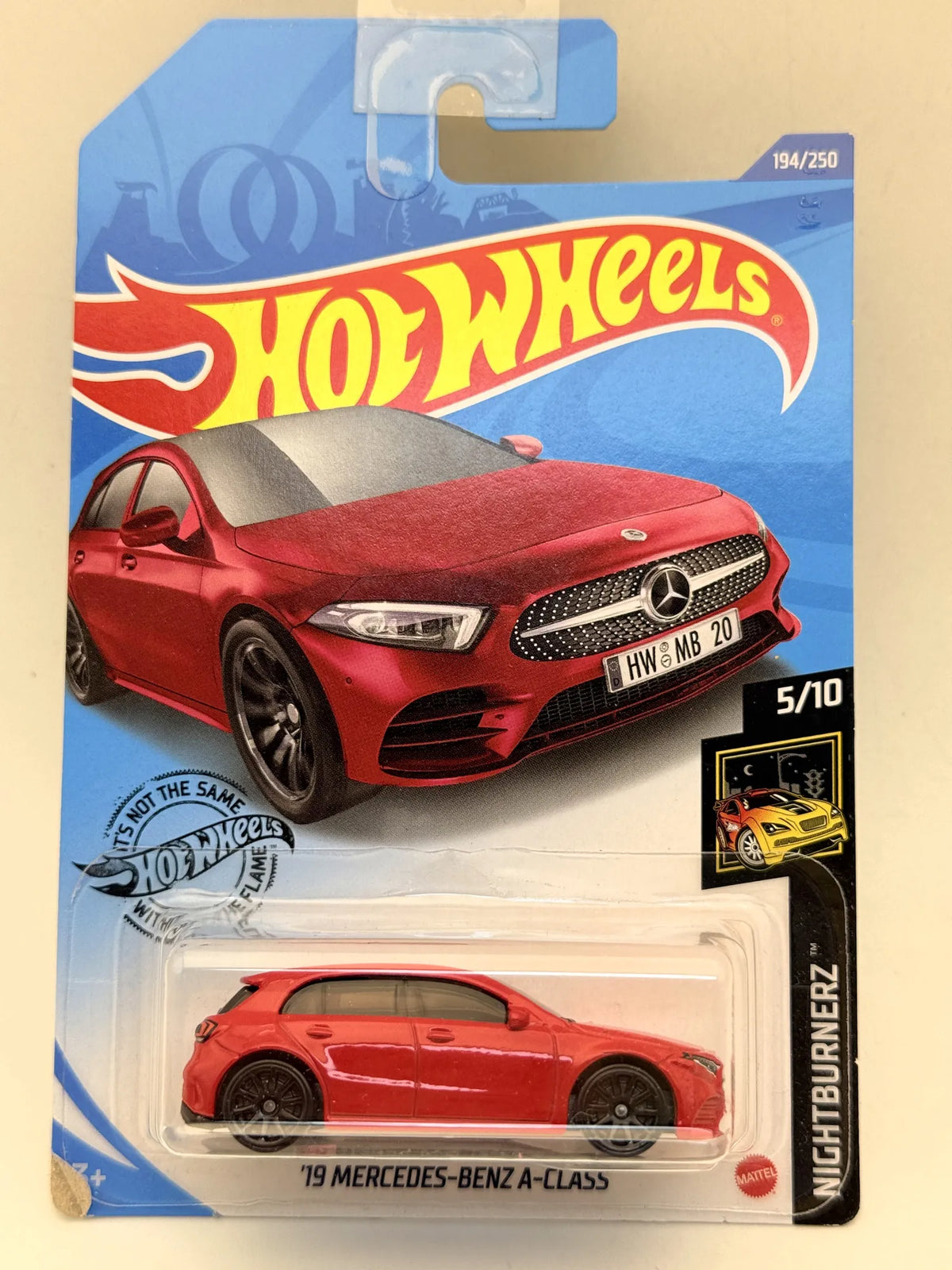 '19 MERCEDES-BENZ A-CLASS Nightburnerz Hot Wheels 2018 Czerwony 1:64