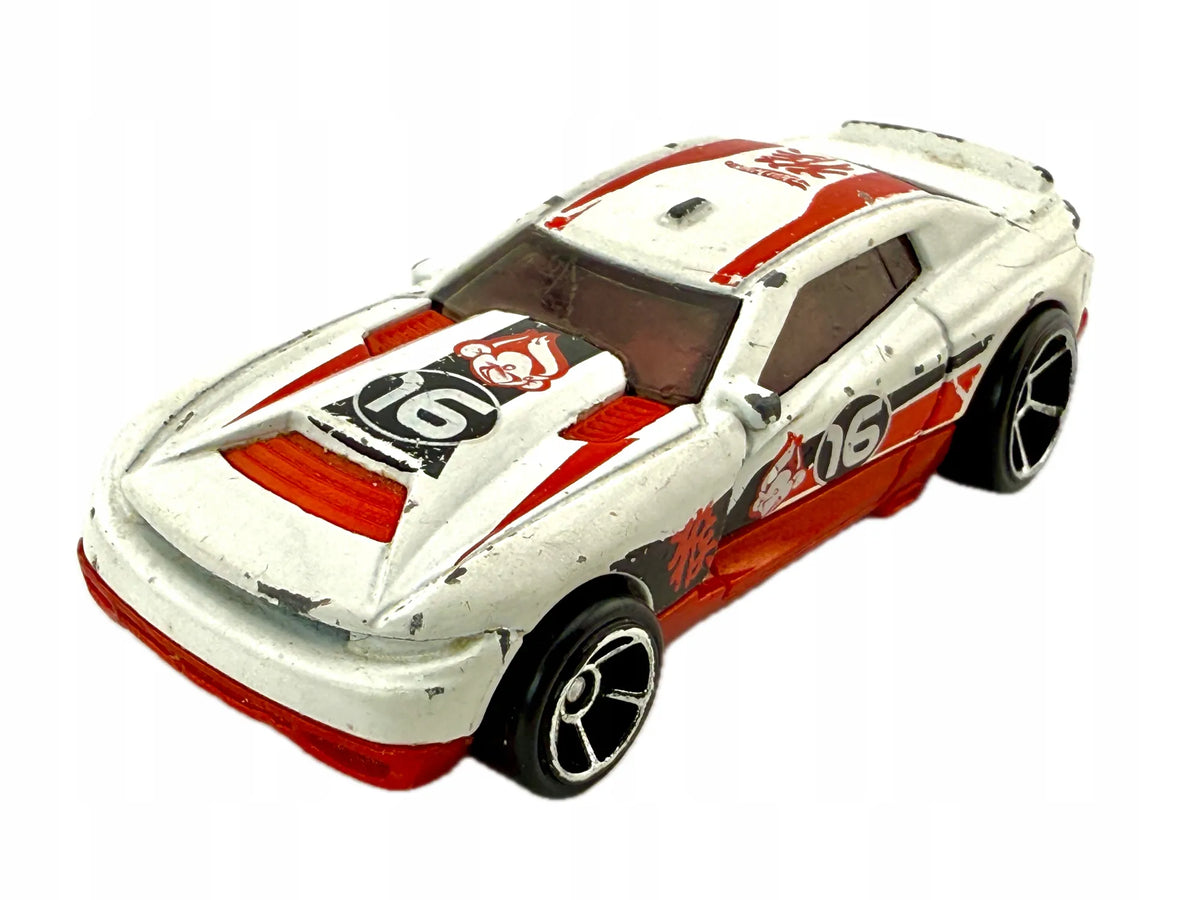 D-Muscle Hot Wheels 2014 Biały 1:64