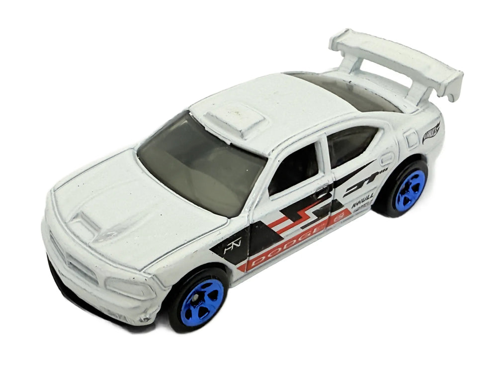 Dodge Charger Drift Hot Wheels Biała 1:64