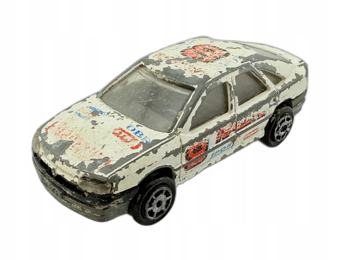 Renault Safrane Majorette Biały