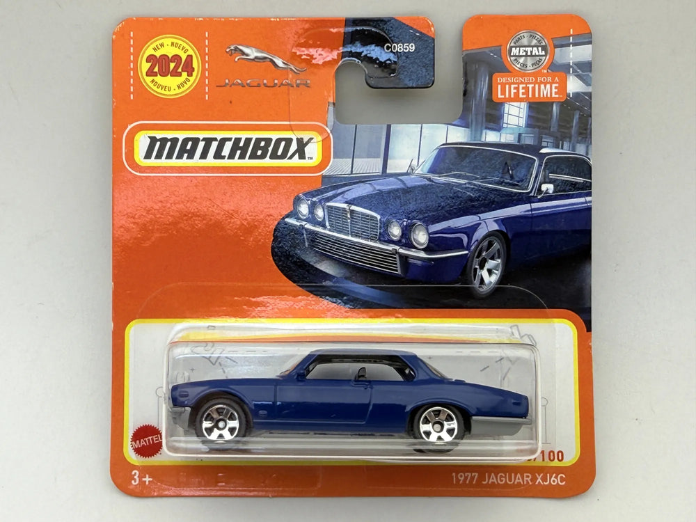 1977 JAGUAR XJ6C Superfast Matchbox 2023 Niebieski 1:64