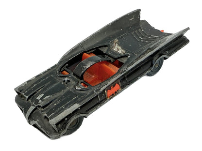 Batmobile Husky Czarny 1:64