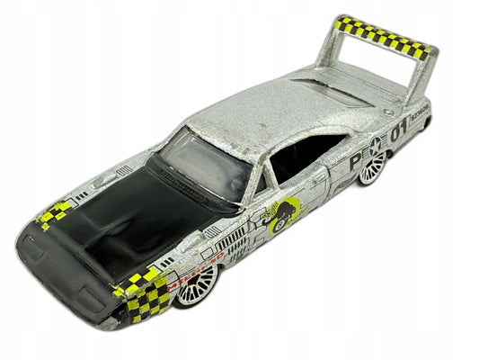 Dodge Charger Hot Wheels Srebrny 1:64