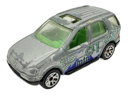 Mercedes-Benz Ml 430 Matchbox Srebrny 1:62