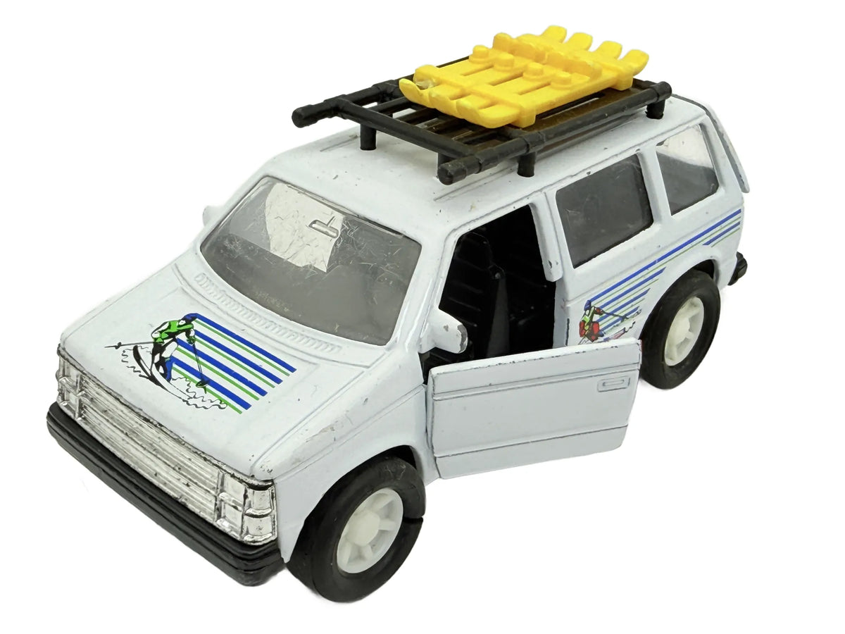 Dodge Caravan, Travel Machine, Resoraki, die cast 1:43