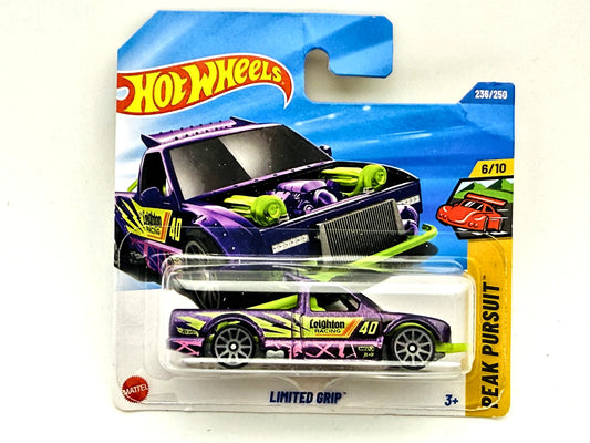 Limited Grip Hot Wheels 2025 Peak Pursuit 1:64 Ignition 40 Blister
