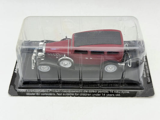 CADILLAC V16 Z 1932 R. Legendarne Samochody AmerCom Bordowy 1:43