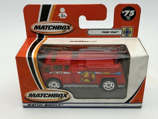 Ciężarówka PUMP STAR Straż pożarna Matchbox 2001 Czerwony 1:64