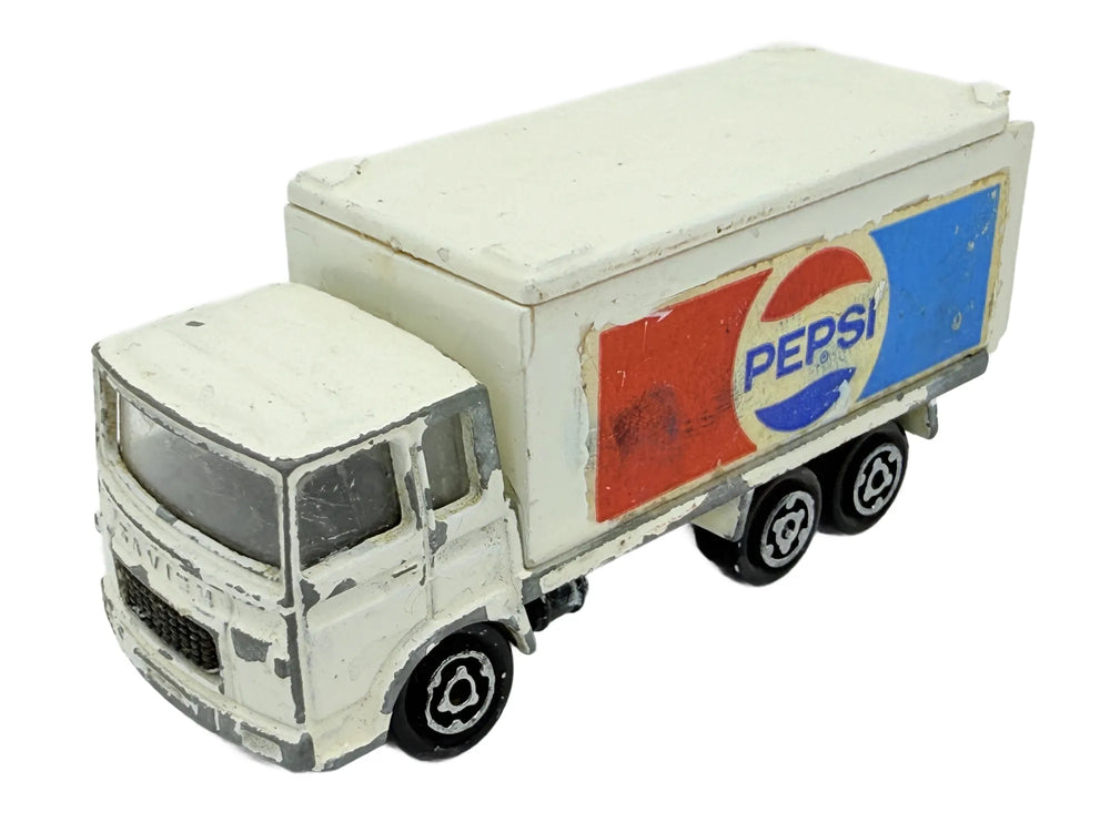 Saviem Majorette Biała 1:100 Made in Francja