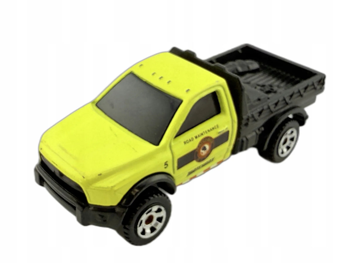 Ram Flatbed Mainline Matchbox 2018 Żółty 1:64