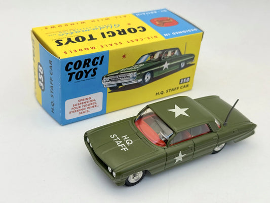 OLDSMOBILE SUPER 88 H.Q. STAFF CAR Wojsko Corgi Zielony 1:43