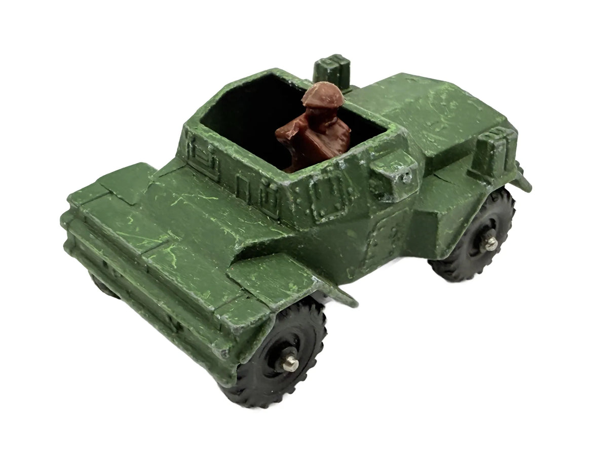 DAIMLER SCOUT CAR Corgi '70 Zielony 1:64 Made in Wielka Brytania