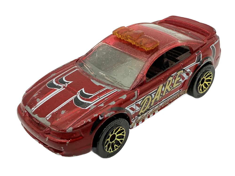 1999 Mustang Matchbox Czerwony 1:64