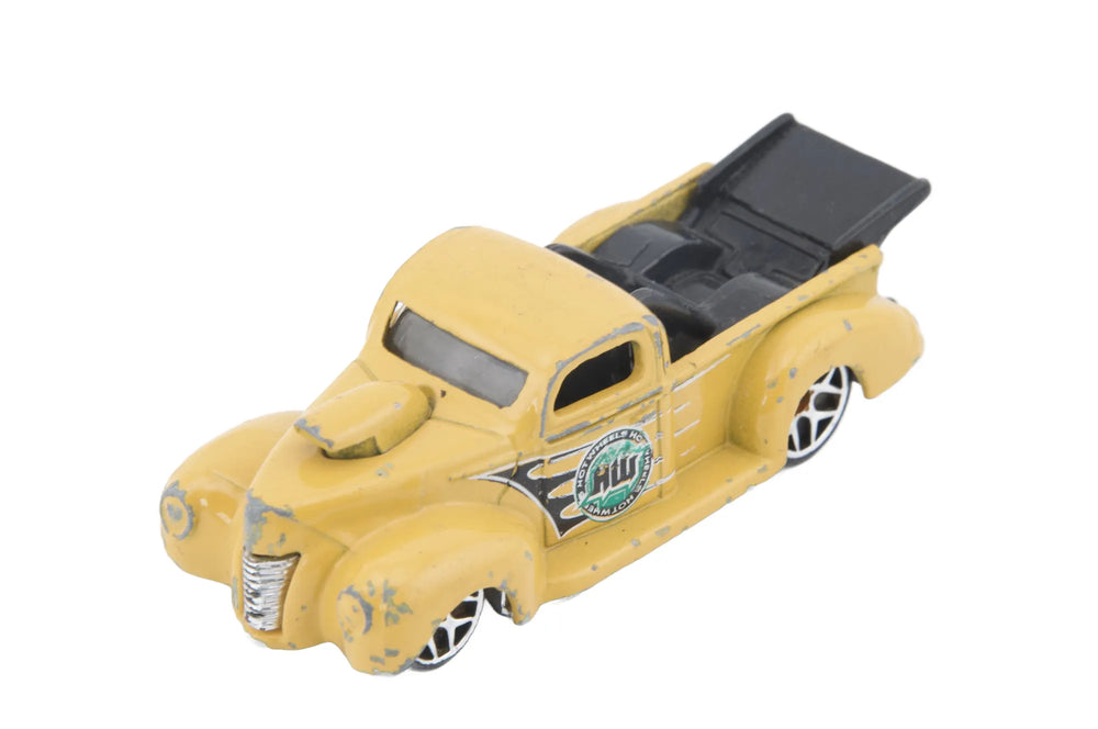 40 Ford Hot Wheels Żółta 1:64
