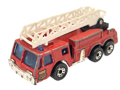 FIRE ENGINE, STRAŻ POŻARNA, Matchbox 1982, Die cast, Czerwony 1:64 Resoraki