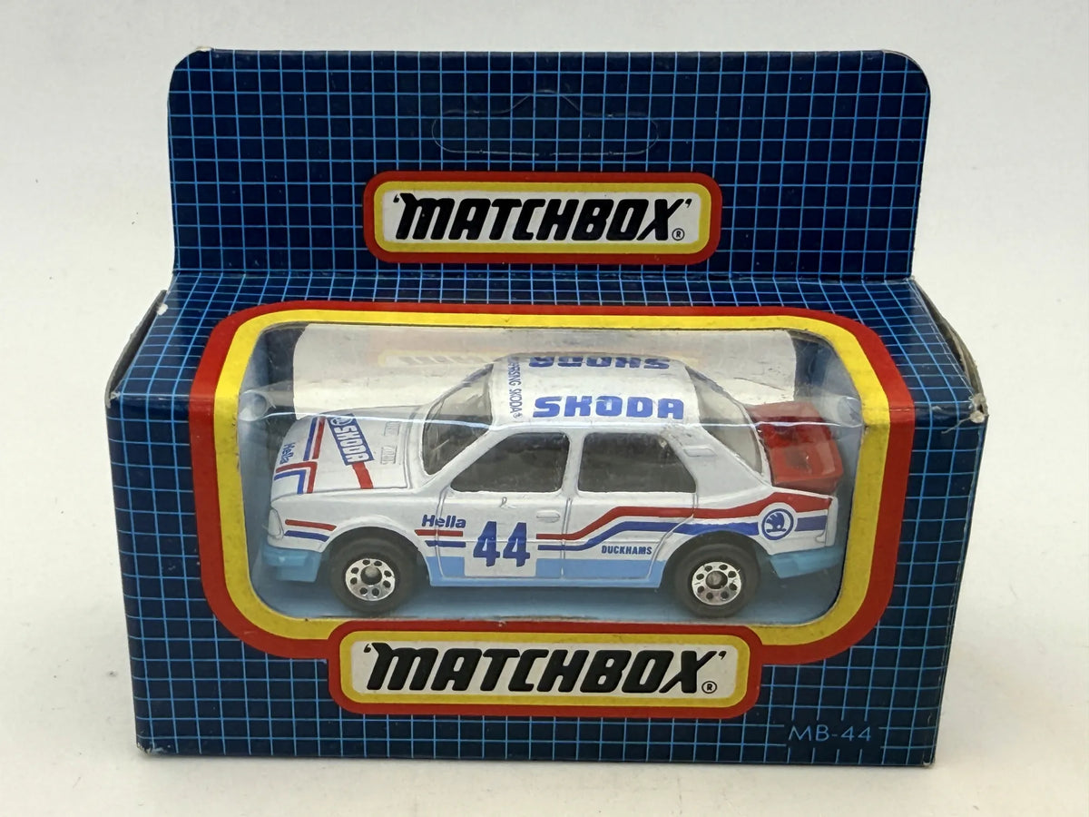 SKODA 130 LR Matchbox 1987 Biały 1:64