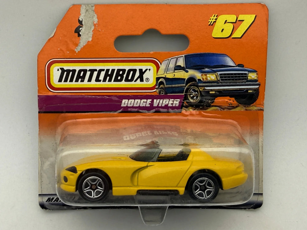 DODGE VIPER Mainline Matchbox 1997 Żółty 1:64