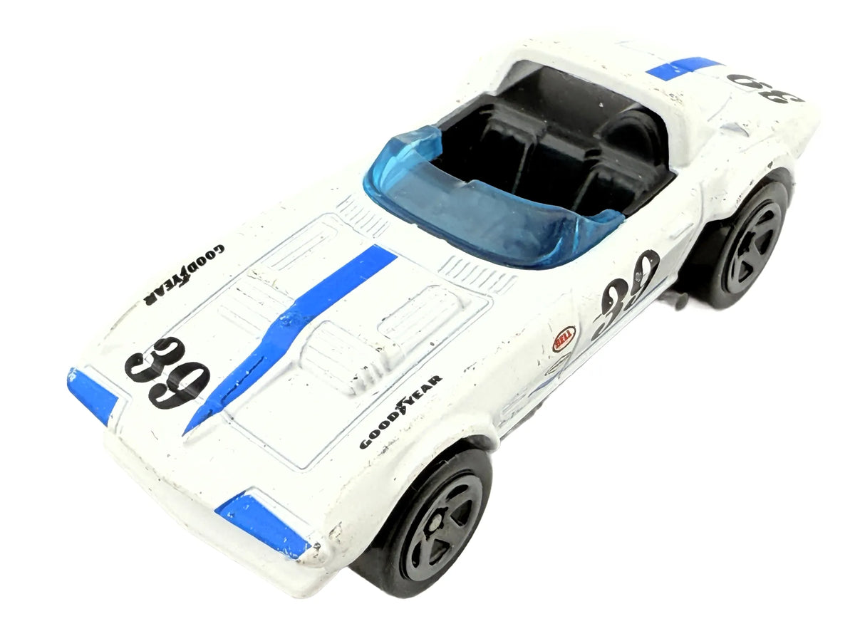 CORVETTE Grand Sport Roadster, Hot Wheels 2018, Die cast FYC55, Biały, 1:64