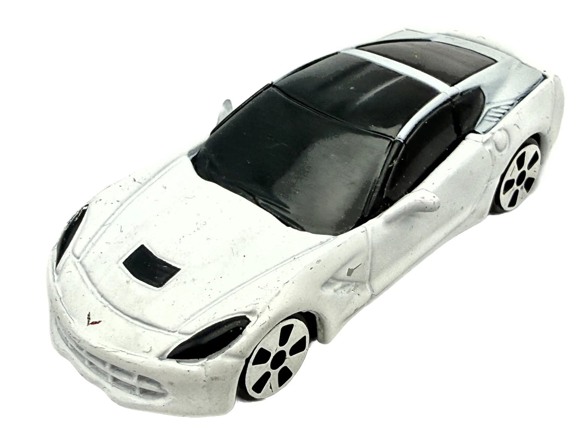 2014 CORVETTE STINGRAY, Maisto, Die cast, Biały, 1:64, Resoraki