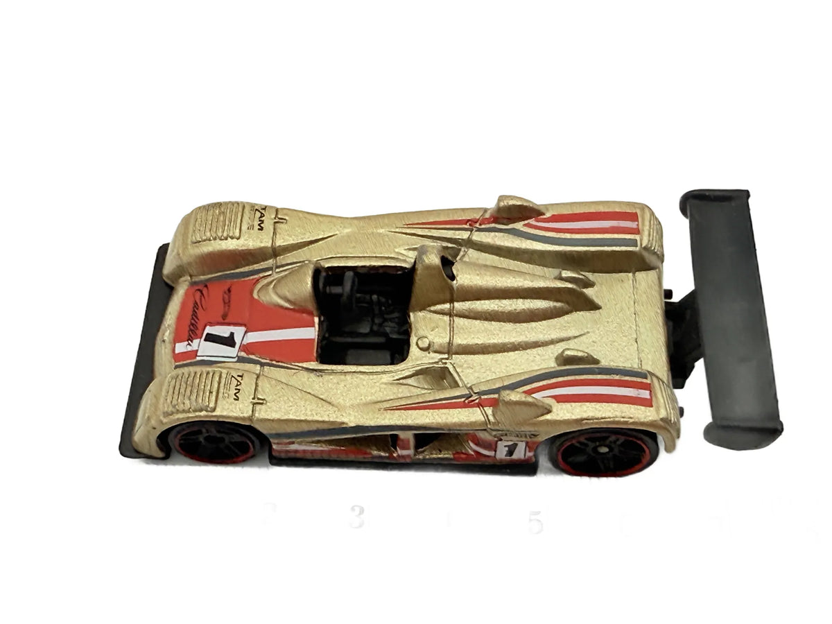 Cadillac Lmp Hot Wheels Złoty 1:64