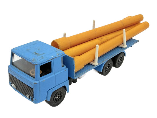 SCANIA 141 CIĘŻARÓWKA Z RURAMI, Playart, Die cast, Niebieski 1:64, Resoraki