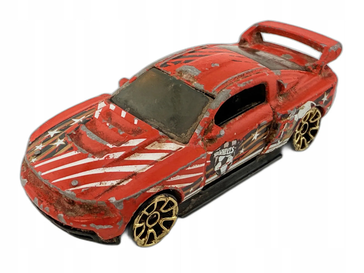 Custom 12 Ford Mustang Hot Wheels 2011 Czerwony 1:64