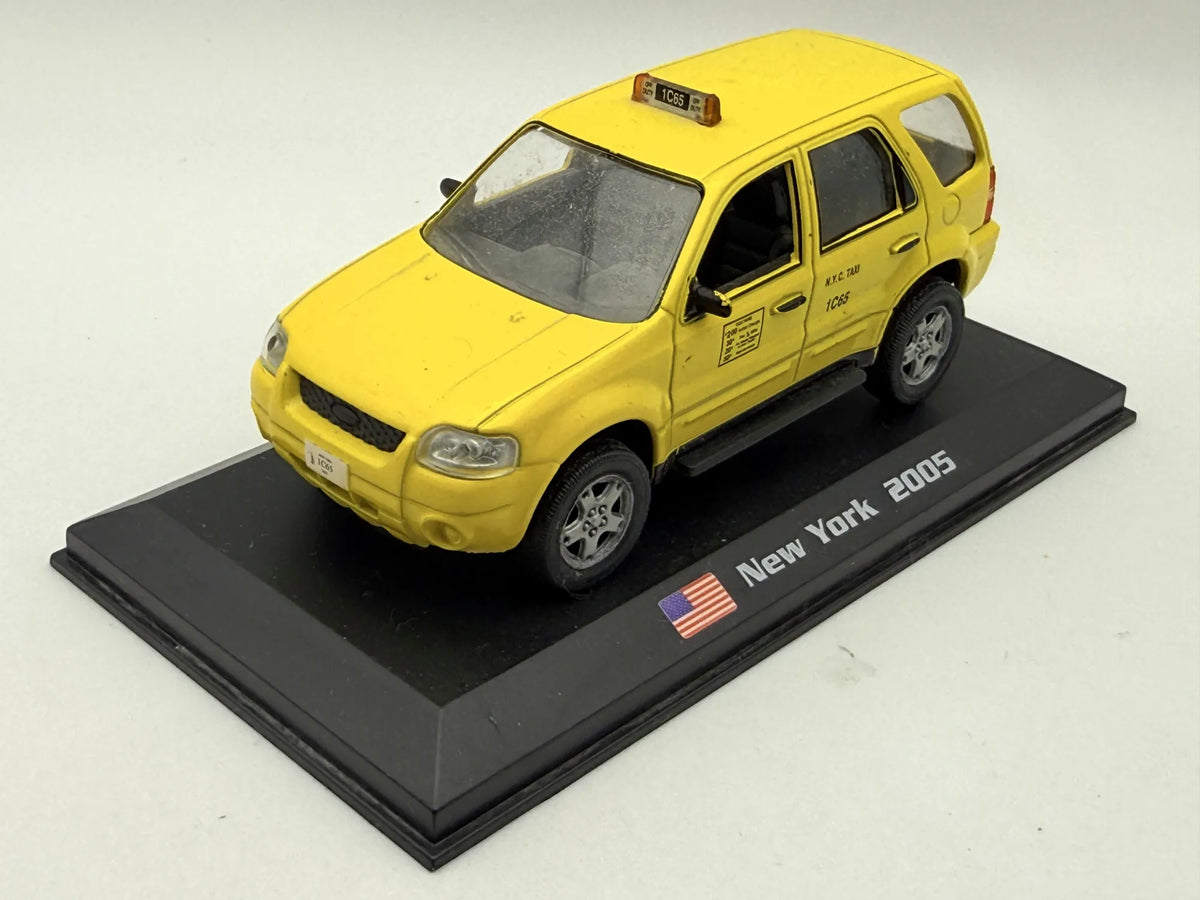FORD ESCAPE HYBRID NEW YORK TAXI 2005, AmerCom 2005, Żółty, 1:43, Resoraki