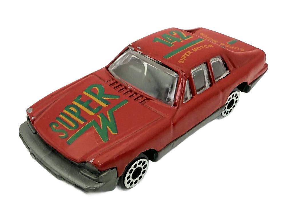 Sedan Czerwony 1:60