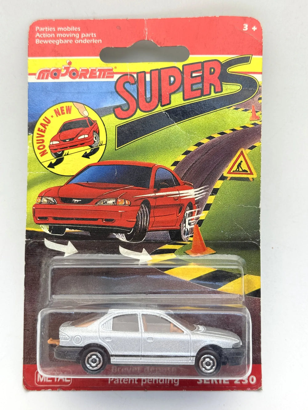 Ford Mondeo SuperS Majorette 1995 Srebrny 1:64