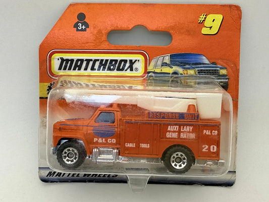 UTILITY TRUCK RESPONSE UNIT Big Movers Straż pożarna Matchbox 1997 1:64