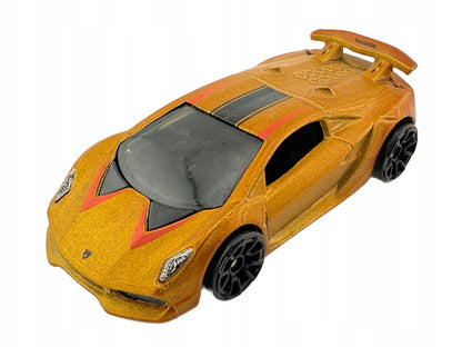 LAMBORGHINI SESTO ELEMENTO, Hot Wheels 2013, Resoraki, Die cast, Złoty 1:64