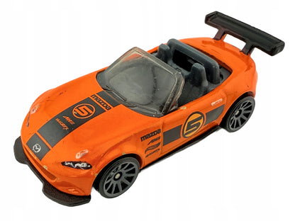 2015 Mazda Mx-5 Miata Hot Wheels 2015 Pomarańczowy 1:64