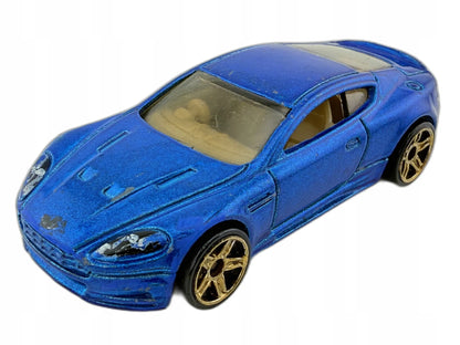 Aston Martin Dbs Mainline Hot Wheels Niebieski 1:64