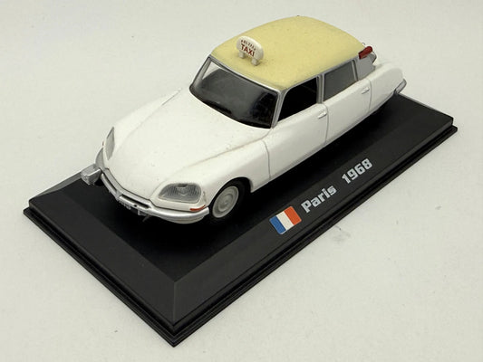 CITROËN DS 19, TAXI PARYŻ 1978, AmerCom 1968, Die cast, Biały 1:43 Resoraki