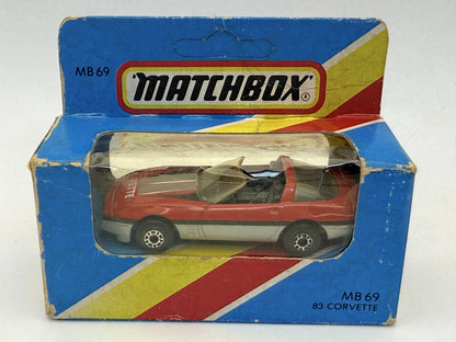 '83 CORVETTE Mainline Matchbox 1981 Czerwony 1:64 Made in Macau
