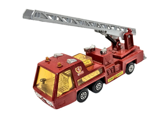 K-9 FIRE TENDER Straż pożarna Matchbox 1972 Czerwony 1:52 Made in England