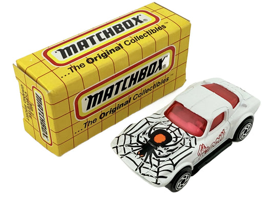 Chevrolet Corvette C3 Mainline Matchbox Biały 1:64